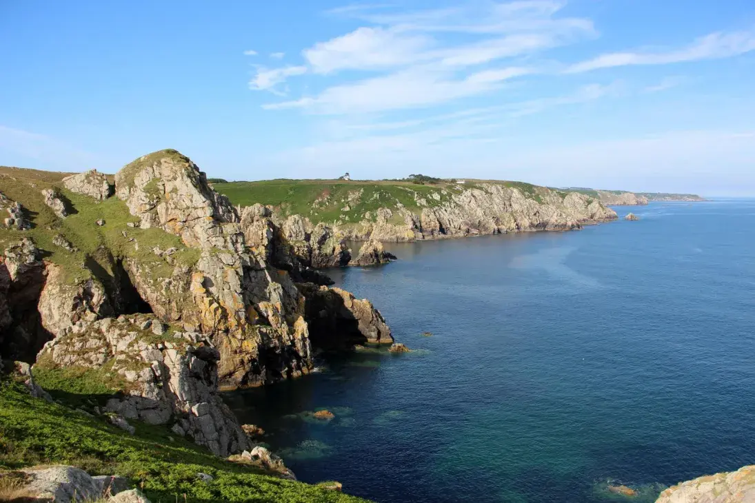 Photo falaises côte nord du cap sizun