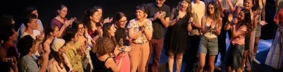 photo les artistes amateurs applaudissent