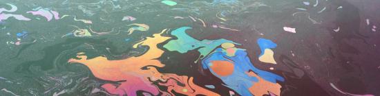 Photo Pollution des eaux littorales par des hydrocarbures
